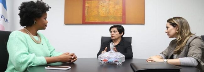 Presidente da APMS discute papel da mulher no trabalho e prerrogativas da carreira em Brasília