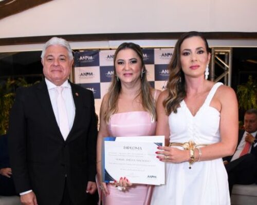 Presidenta da APMS é empossada na nova diretoria da ANPM e cumpre agenda em Brasília